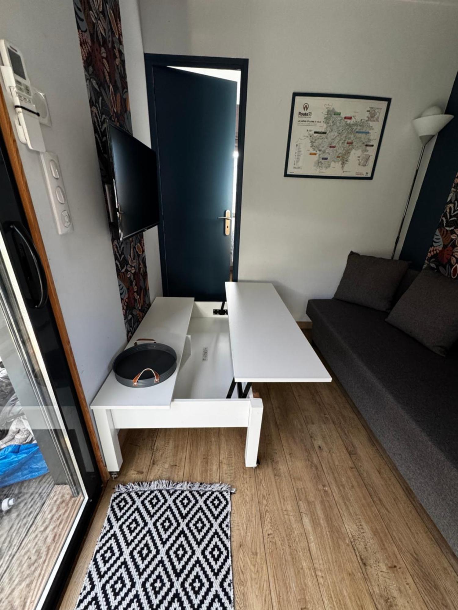 Trois Six Vendee B